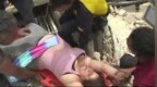 委内瑞拉获救灾民讲述自救过程：拼命抓住门框，手指都抓破了