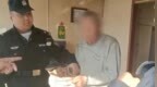 男子苦寻28年抓到杀父凶手，警方搬家遗失部分卷宗，检方以证据不足不予批捕