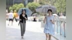 西安上空出现日晕现象 市民出行注意防暑降温