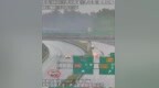 险！女司机高速公路逆行 武汉高速交警：记12分！
