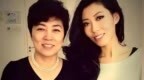 曲婉婷自曝患乳腺癌，独自在国外做手术，其母因受贿罪被判无期徒刑