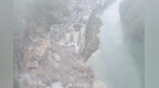 重庆彭水山体垮塌有人员被埋 相关救援队伍已第一时间紧急抵达现场开展救援