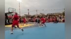 甘肃灵台老少对决燃动赛场　激情“篮”不住