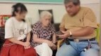88岁母亲被77万条未读信息“包围”