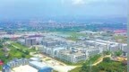 航拍兴国工业园区标准化厂房连片崛起（图）