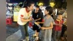 从隐患找茬到心肺复苏演示，南丰防溺水宣传“搬”进夜市