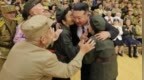金正恩会见参战老兵和战时立功者
