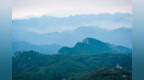 盛夏龟蒙山云雾氤氲