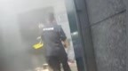 危急时刻伸援手，凡人善举暖人心