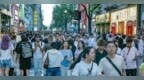 傍晚的江汉路熙熙攘攘