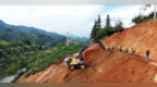 黄山市徽州区：战高温、保进度！黄山旅游T1线建设者迎酷暑抢建设