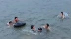 生死一瞬！鄱阳50岁男子果断跳水救人