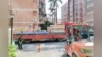 惠及2500名居民 珠海香洲一小区15台老旧电梯迎来“焕新”
