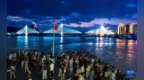 湖北宜昌：峡江夜如画 游船引客来