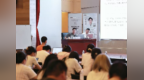 义诊出圈惠及市民 深圳德正堂何镇宇医生年接诊2万+人次