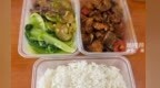 南昌一女子受伤在家满屋子单脚跳 楼下邻居却开始每天送饭