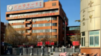 “家长自称纪委书记求关照”，专家：非正当利用影响力