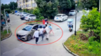 幼儿园蹲守，家门口动手，5岁女童被当街抢走