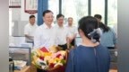 方向军苏建军看望慰问教师代表