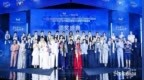 昔日“好男儿”惊艳回归！巫迪文携娇妻史沐可亮相2026年国际先生中国区总决赛当评委引发关注