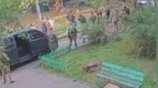 乌克兰两大情报机构在街头火并，专家解读细节：两方谈好，一方突然开枪