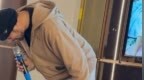周杰伦和小女儿合唱《听妈妈的话》 两人唱完后90度鞠躬致谢
