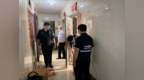 打通生命通道 筑牢安全防线——西乡流塘社区开展消防通道清理专项整治行动