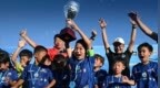 9战全胜！中国足球小将西班牙捧杯，3个月2次在欧洲夺冠