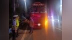 深夜护航排险情 路警联动保畅通  夏邑路产外勤中队联合高速交警护送货物倾斜货车安全驶离高速