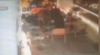 男子被女店员偷加96度伏特加致身体损伤，店主：店员因不堪骚扰想尽快灌醉顾客