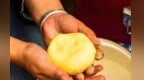 千“锤”百炼酥香四溢　纯手工草原美食不“遗”般