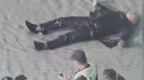 辅警跃入急流救起落水群众，上岸后体力耗尽倒地