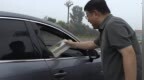 河北大名县委书记高速路口为游客发盲盒，文旅部门：是城市宣传一部分
