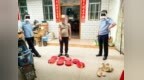 非法存储、销售烟花爆竹，余江又有两人被查处