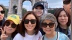 林心如带母亲米兰旅行，76岁母亲头发全白，状态远超同龄人！