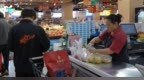 国庆我在岗 服务不打烊——铜陵市铜官区华实超市员工坚守一线保障民生