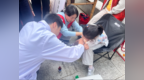 黄山市徽州区呈坎镇：暖心施救 守护乡村旅游平安