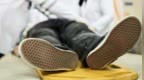 男子突发心梗，在抢救室想吸烟遭医生拒绝，先报警后投诉