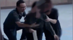 男群演疑似猥亵女演员还面带笑意，剧组：将尽快撤下相关片段