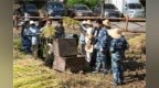 400名学生在田里割水稻！景德镇艺术职业大学这堂课很接地气