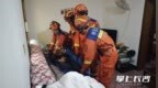 清晨市民突发中风 天心消防紧急转运