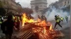 法国乱了！一句诡异口号火遍全网