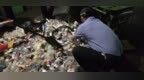 旅客不慎遗失钱包，合肥一辅警在垃圾堆里翻找1小时