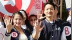 替蒋万安抽签的女孩遭网络霸凌，蓝营轰沈伯洋：温暖人设包藏恶意