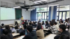 多所高校“砍学分”