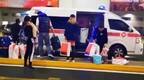 救护车浦东机场闪警示灯接机装满免税品 上海机场集团回应