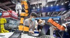 工业机器人产量年内增长13.9% 倪光南称中国不会被“卡脖子”