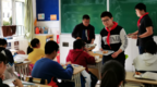 义务教育阶段男女教师比例失衡，男教师上哪儿找？