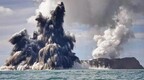 汤加海底火山喷发 8家中国公民房屋被海啸冲毁