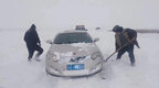 北疆牧民的风雪转场路